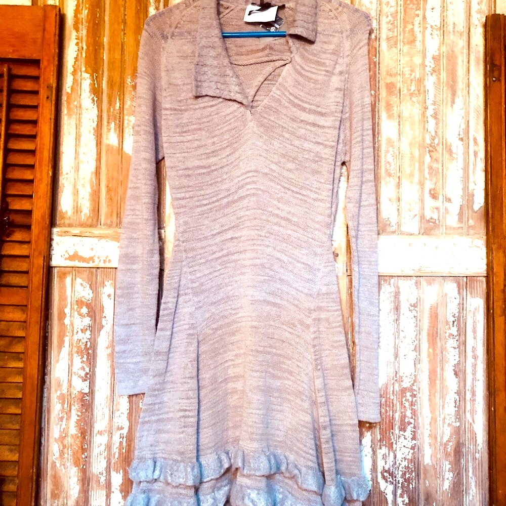 🐑🐑🐑🐑 Myrine & Me neutrals ruffled trim dress NWT